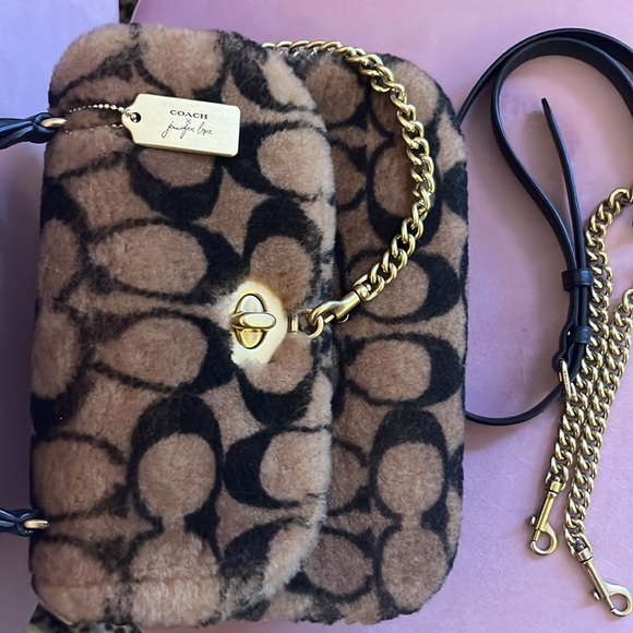 Coach x JLo bag 🤎 - Picture 4 of 7